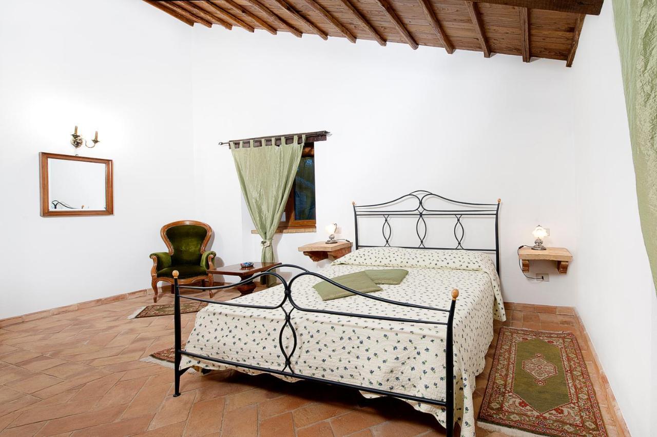 Casale Le Orme Bed & Breakfast Todi Bagian luar foto